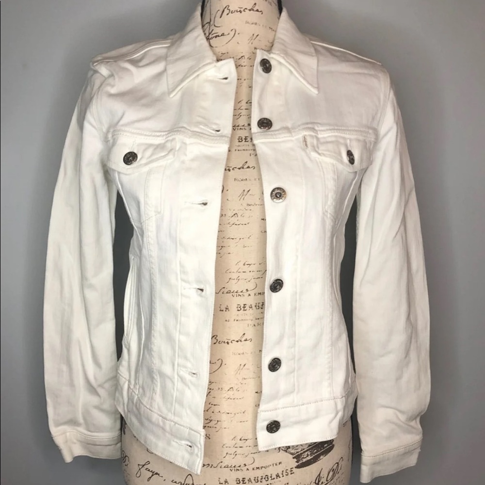 White Levi’s Denim Jacket